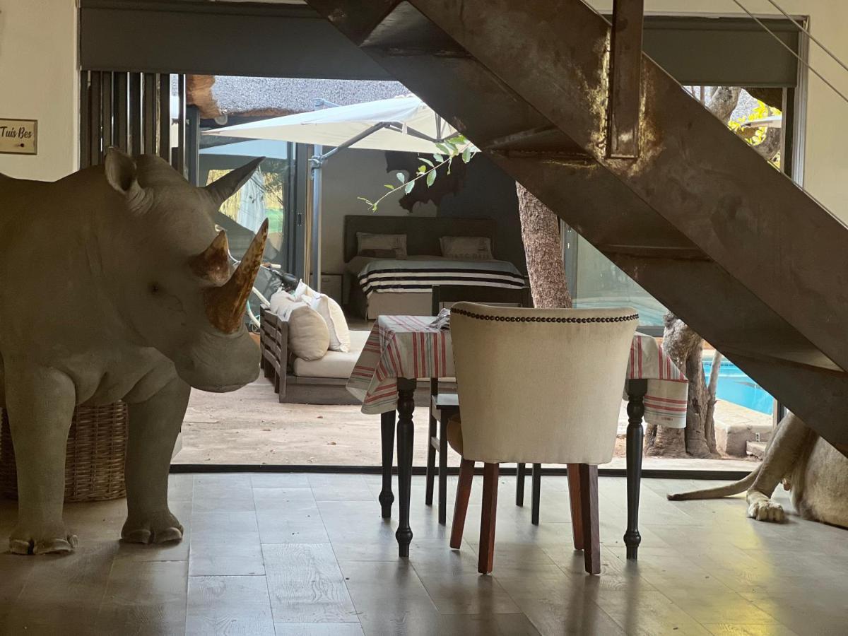 Lephalale Simba Safaris African Pride Exotic Lodge מראה חיצוני תמונה