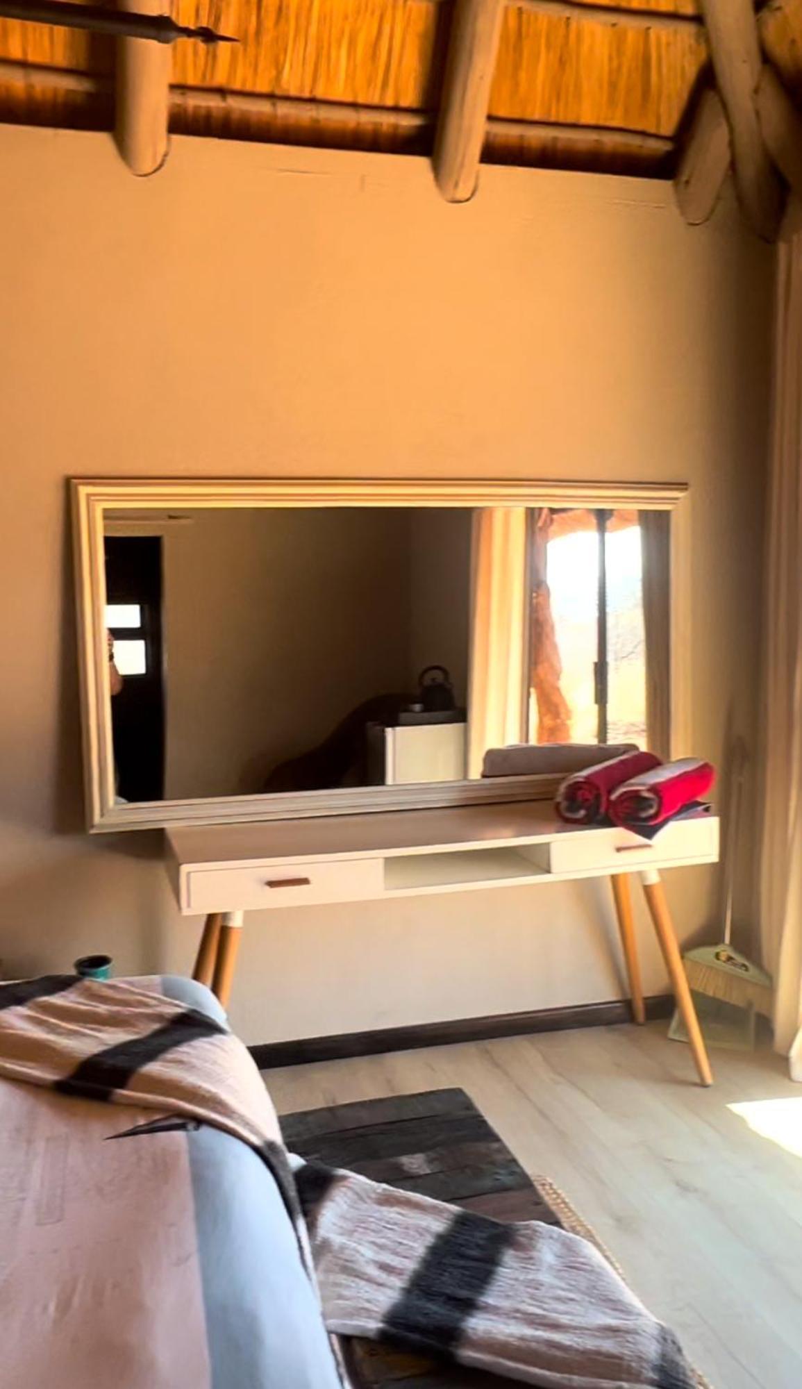Lephalale Simba Safaris African Pride Exotic Lodge מראה חיצוני תמונה
