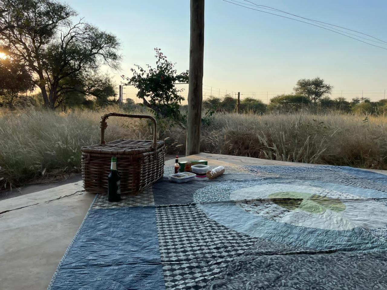 Lephalale Simba Safaris African Pride Exotic Lodge מראה חיצוני תמונה