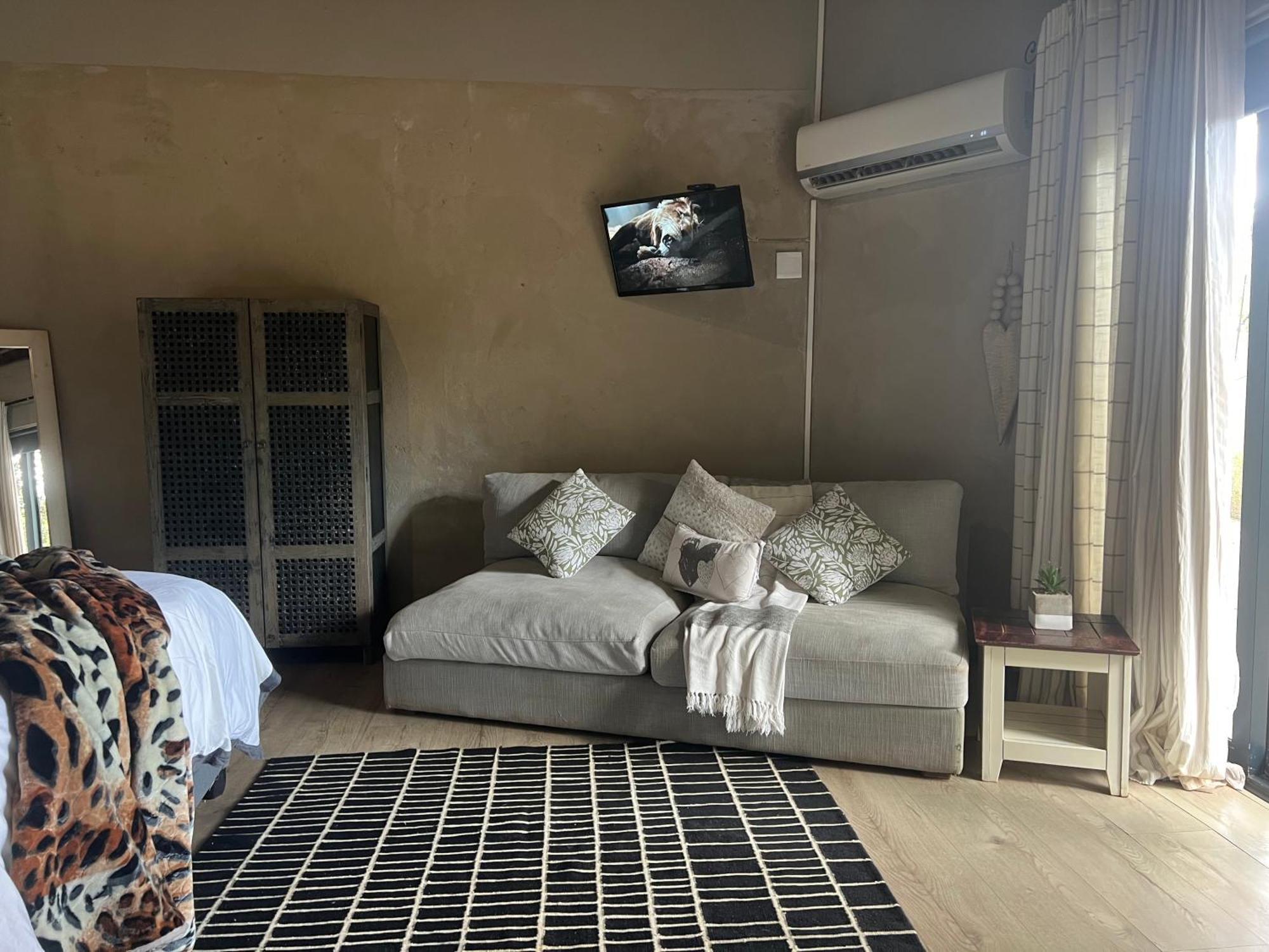 Lephalale Simba Safaris African Pride Exotic Lodge מראה חיצוני תמונה